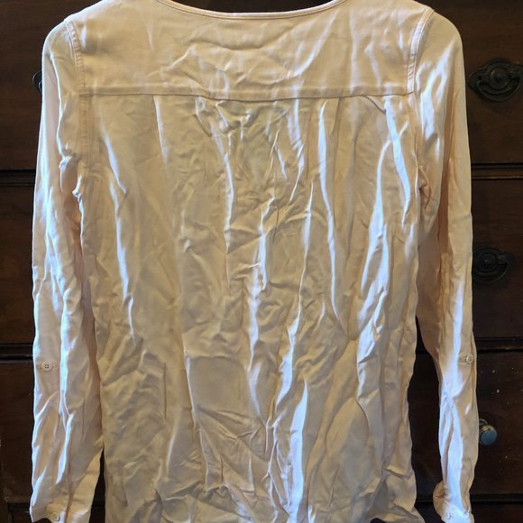 Brand new DKNY BLOUSE - Picture 3 of 3